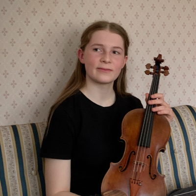 Fiolinist Hannah Hogstad