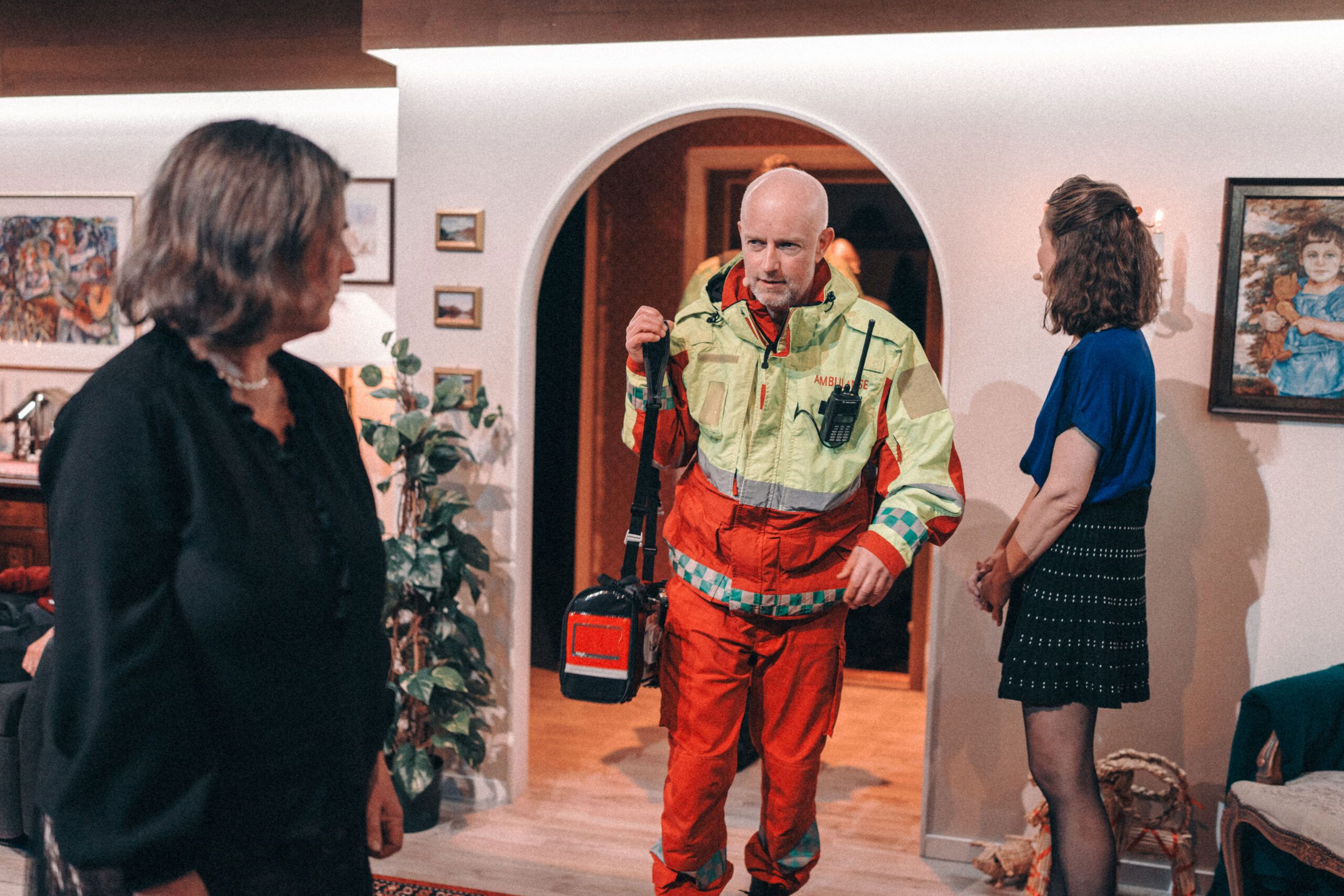 Forestillingsbilde fra Small Talk - Ring julen inn med familien Dvergsnes