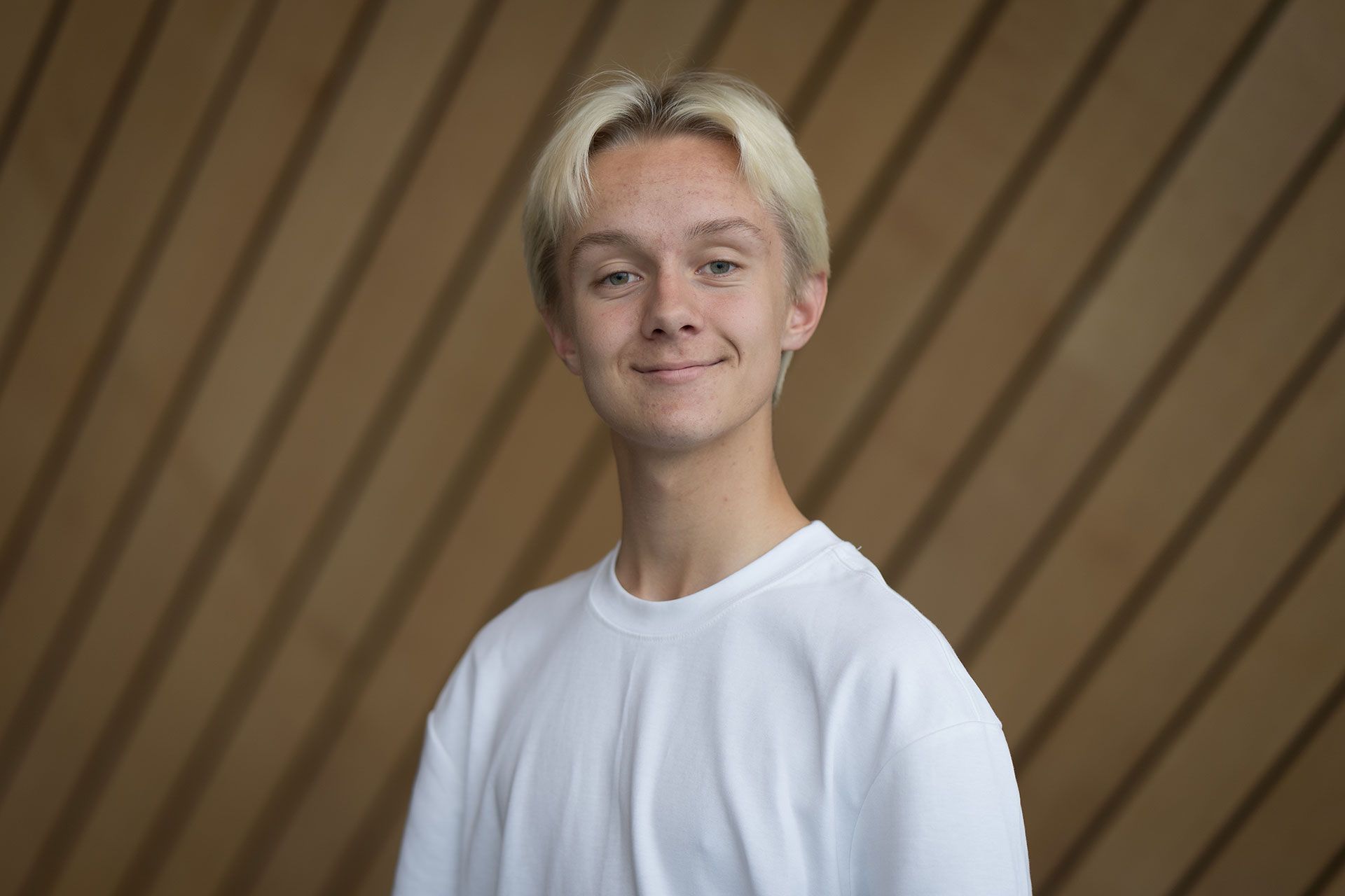 Portrettbilde av Tobias Severinsen i Kildens foajé