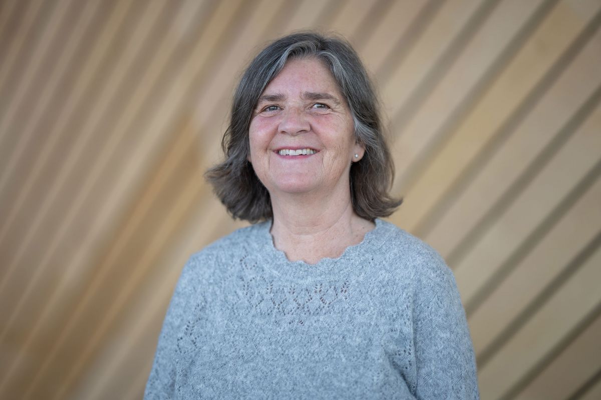 Portrettbilde av Hilde Hafnor i Kildens foajé