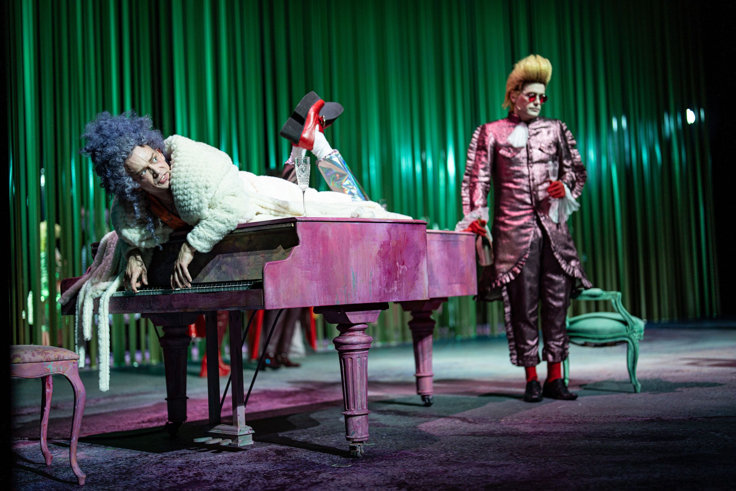 Forestillingsbilde fra Amadeus av Peter Shaffer i 2023