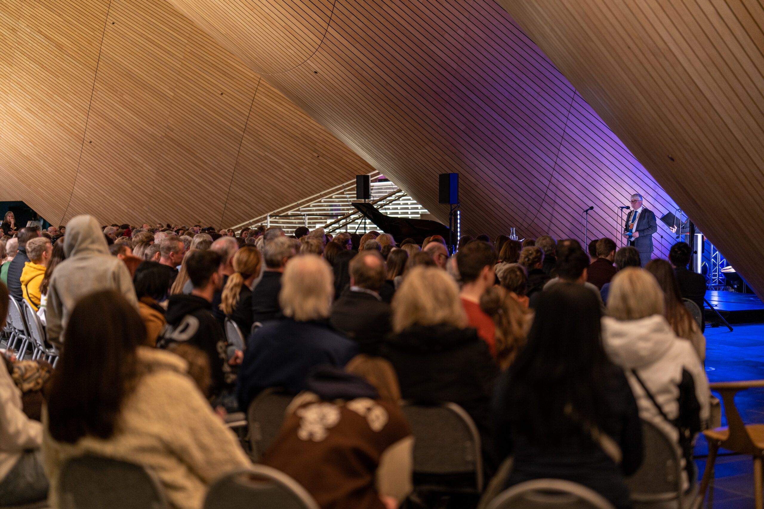 Arne Thomassen under Ukraina-markering i Kilden