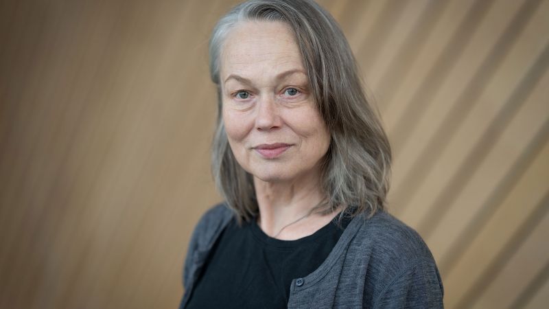 Portrettbilde av Marianne Nielsen i Kildens foajé