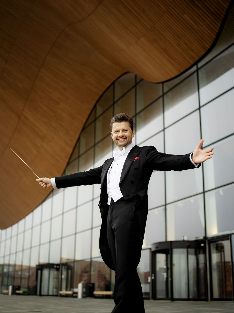 Julian Rachlin foran bølgeveggen sesonglansering KSO