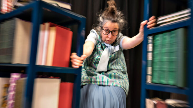 Bibliotek-Karens Bibliotek