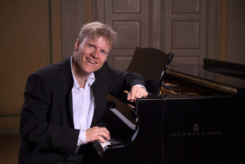 Chopin; Livet og Musikken