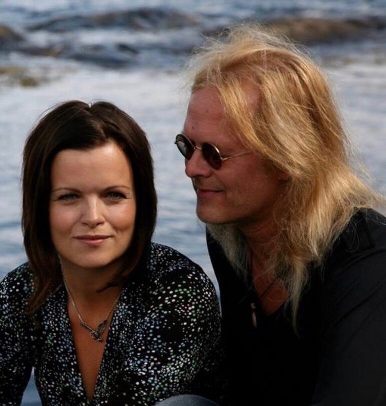 &laquo;Grenseløs Folkemusikk&raquo;  med Annbjørg Lien og Bjørn Ole Rasch