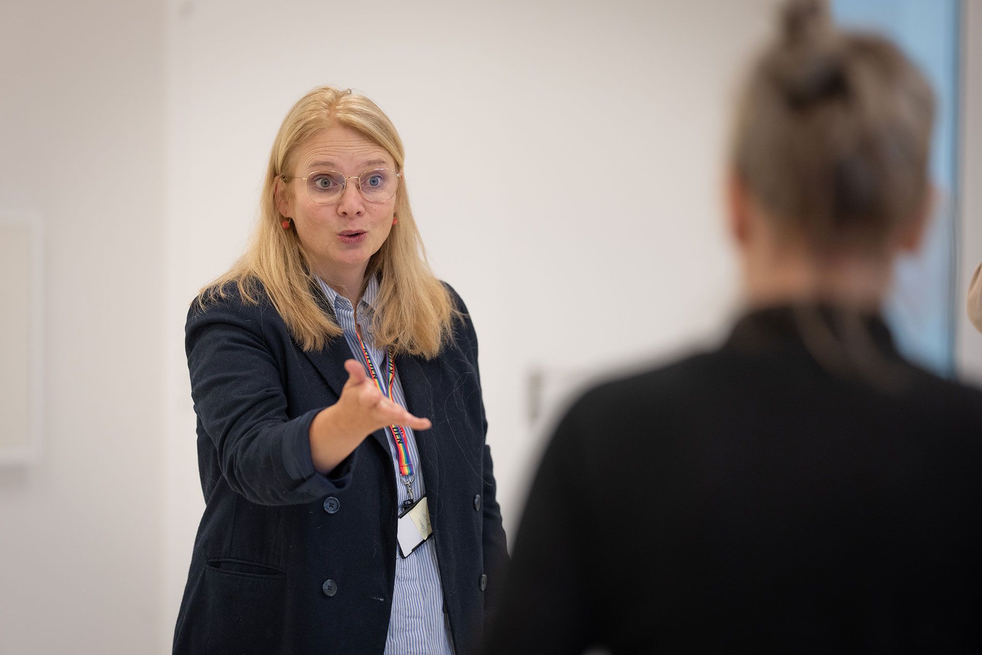 Regissør Victoria Meirik på prøvestart til Påske