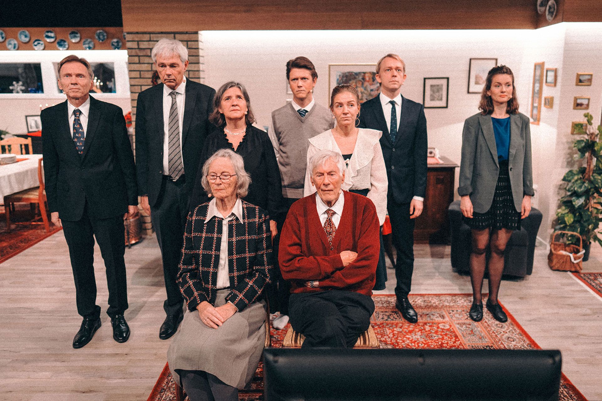 Forestillingsbilde fra Small Talk - Ring julen inn med familien Dvergsnes